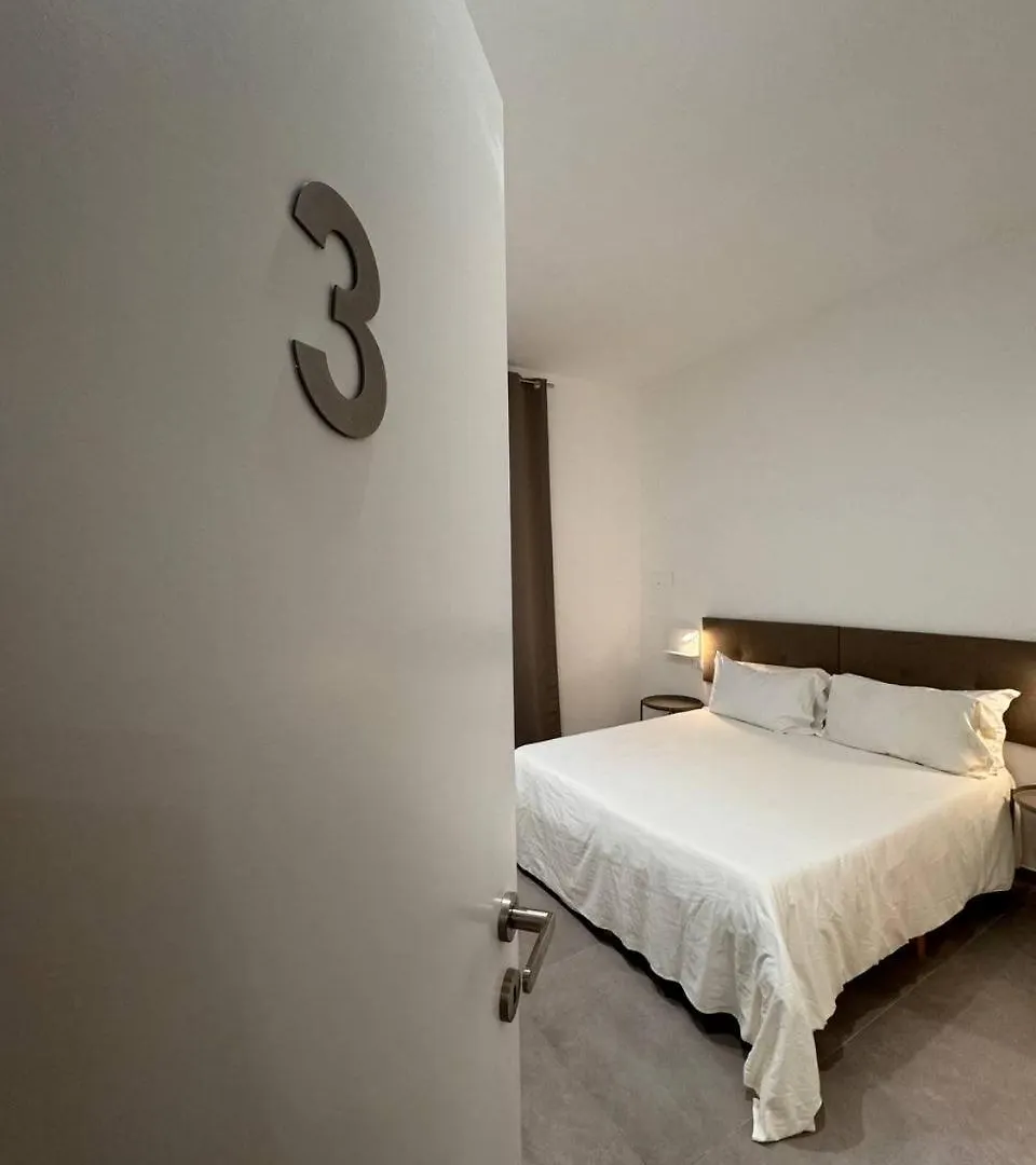 Palermo Inn Home 0*,  Italia