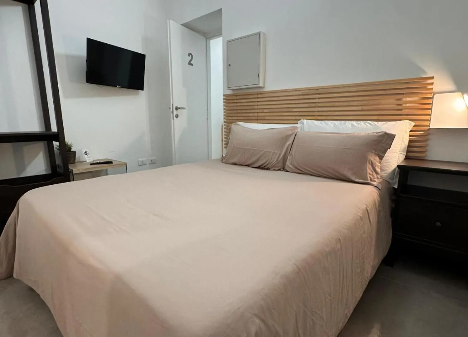 Palermo Inn 0*,  Italy
